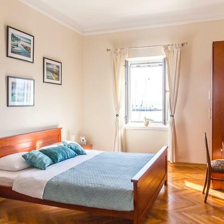 Apartman Natalia 蒂瓦特 外观 照片