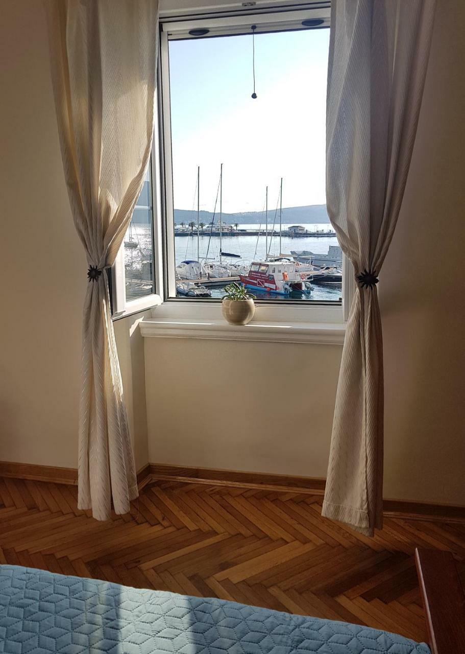 Apartman Natalia 蒂瓦特 外观 照片