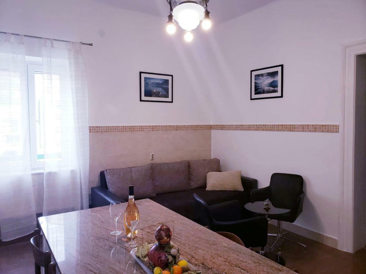 Apartman Natalia 蒂瓦特 外观 照片